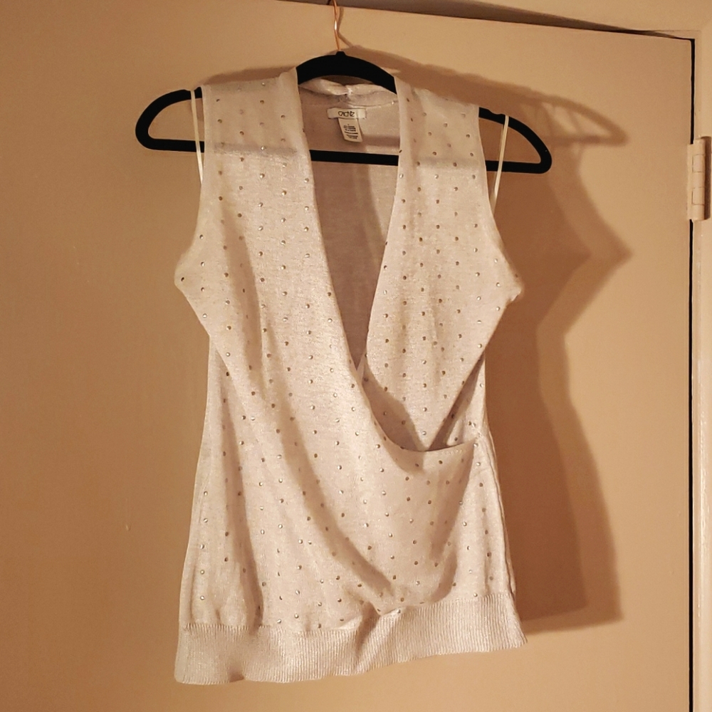 Cache wrap front studded top, never worn